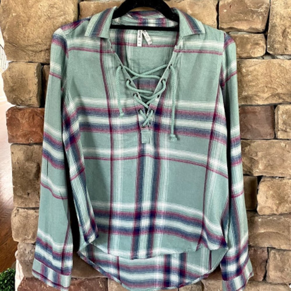 Mudd plaid shirt